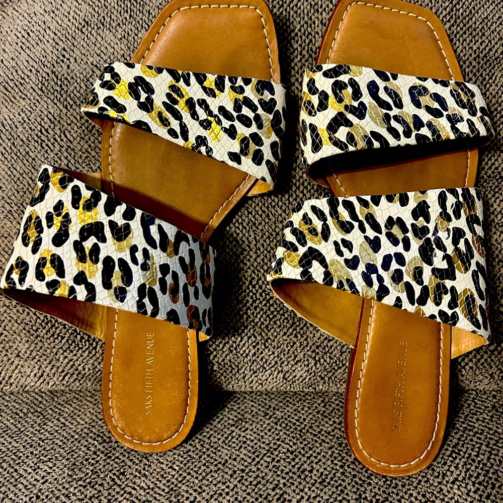 Saks Fifth Avenue leopard sandals 8.5